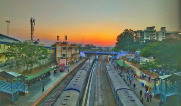 Purva Silversky Railway Connectivity